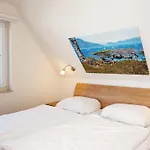 Familienurlaub Im Haus Triton Nahe Zum By Interhome
